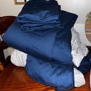 Evan navy blue Beddys set